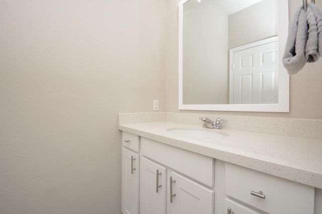 1302 Oregon Street, La Porte, TX 77571