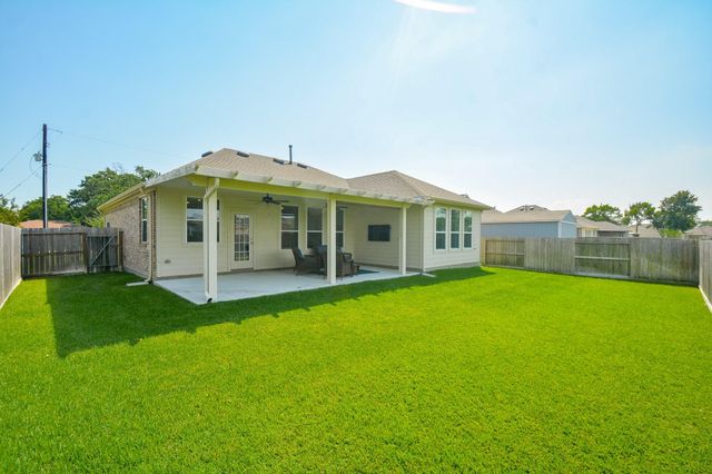 1302 Oregon Street, La Porte, TX 77571