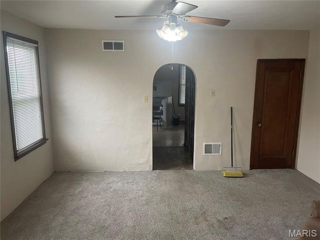 971 Dammert Avenue, Unincorporated, MO 63125