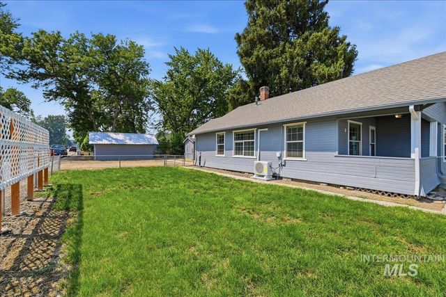 103 N Dewey Ave, Middleton, ID 83644