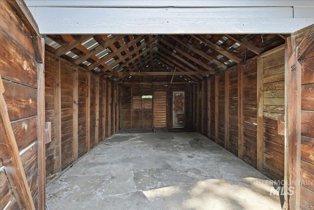 103 N Dewey Ave, Middleton, ID 83644