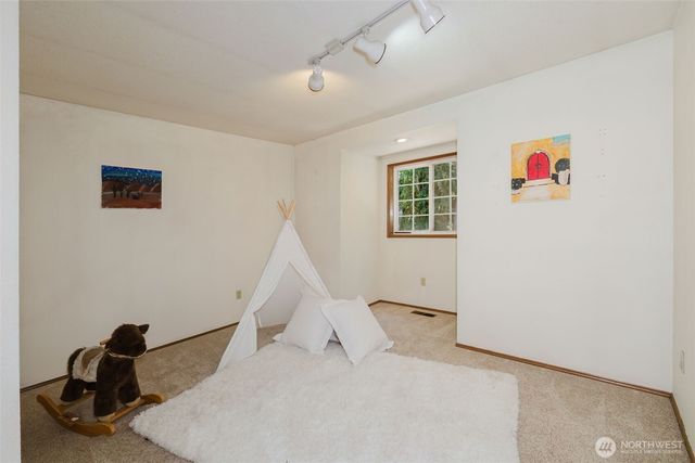 1551 SE Nylace Lane, Port Orchard, WA 98367