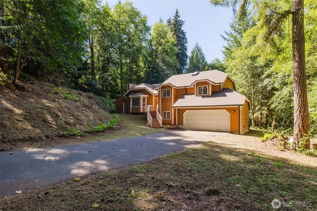 1551 SE Nylace Lane, Port Orchard, WA 98367