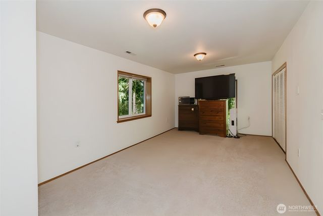 1551 SE Nylace Lane, Port Orchard, WA 98367