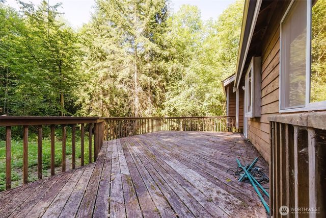 1551 SE Nylace Lane, Port Orchard, WA 98367