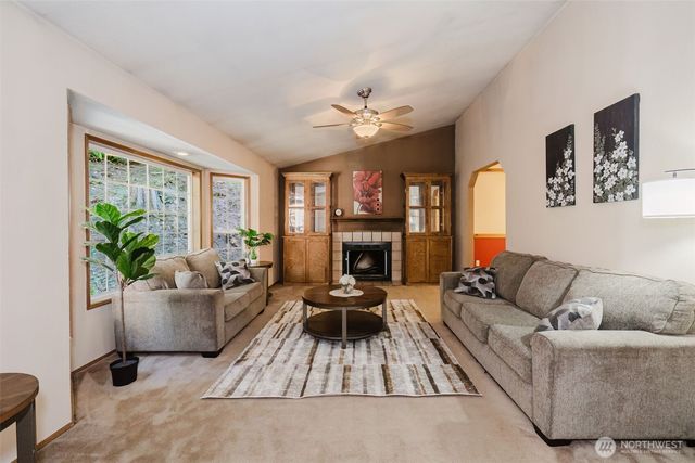 1551 SE Nylace Lane, Port Orchard, WA 98367