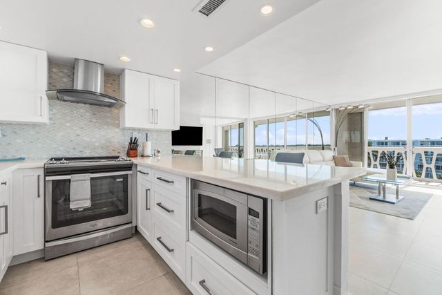2505 S OCEAN Boulevard 7140, Palm Beach, FL 33480