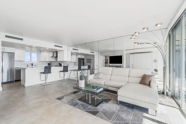 2505 S OCEAN Boulevard 7140, Palm Beach, FL 33480