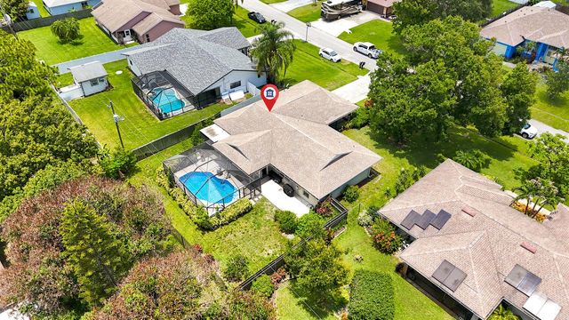 2526 SE Victory Avenue, Port St. Lucie, FL 34952