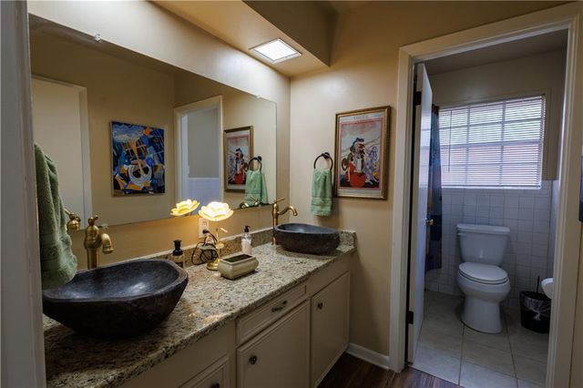 715 TANGLEWOOD Drive, Alexandria, LA 71301