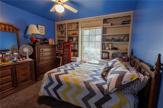 715 TANGLEWOOD Drive, Alexandria, LA 71301