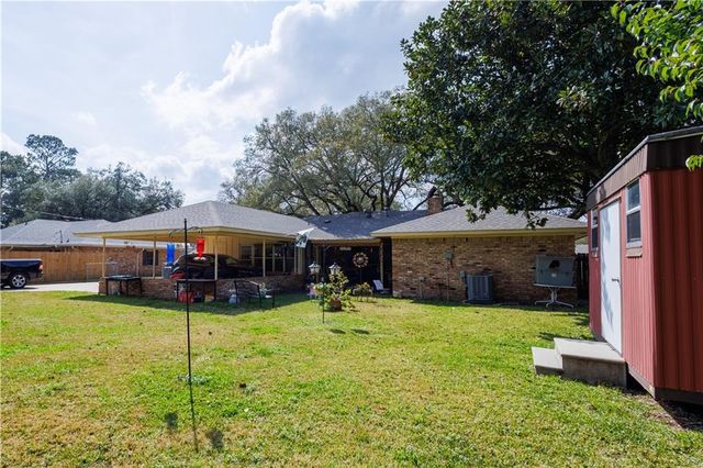 715 TANGLEWOOD Drive, Alexandria, LA 71301