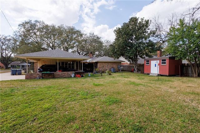 715 TANGLEWOOD Drive, Alexandria, LA 71301