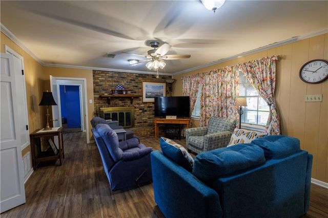 715 TANGLEWOOD Drive, Alexandria, LA 71301