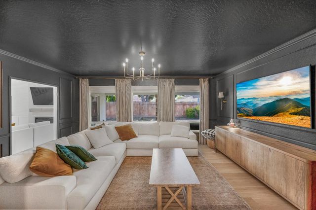 6769 N Hazel Avenue, Fresno, CA 93711