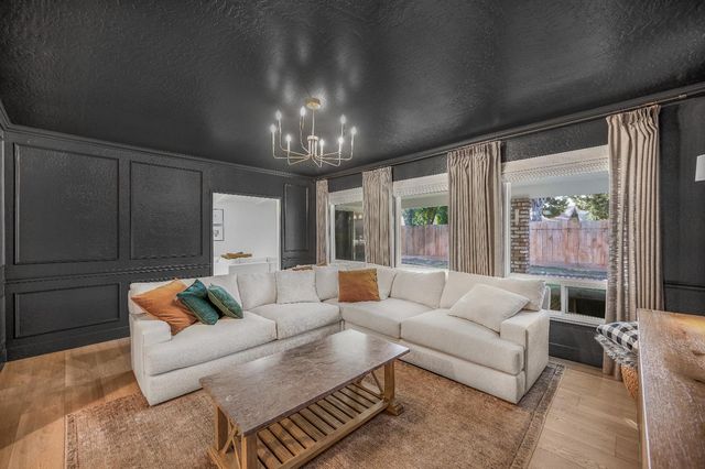 6769 N Hazel Avenue, Fresno, CA 93711