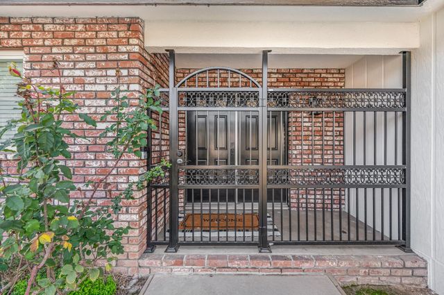 6769 N Hazel Avenue, Fresno, CA 93711