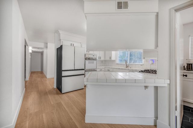 6769 N Hazel Avenue, Fresno, CA 93711