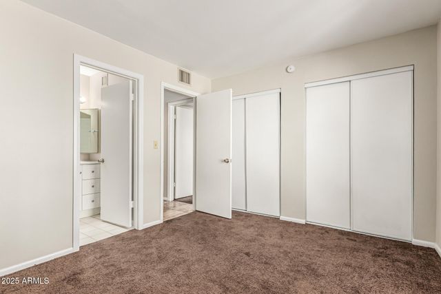 821 E JOAN D ARC Avenue, Phoenix, AZ 85022