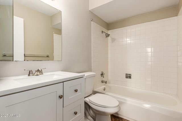 821 E JOAN D ARC Avenue, Phoenix, AZ 85022