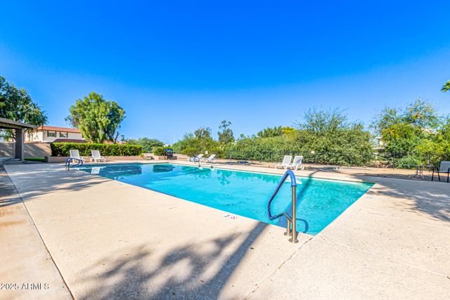 821 E JOAN D ARC Avenue, Phoenix, AZ 85022