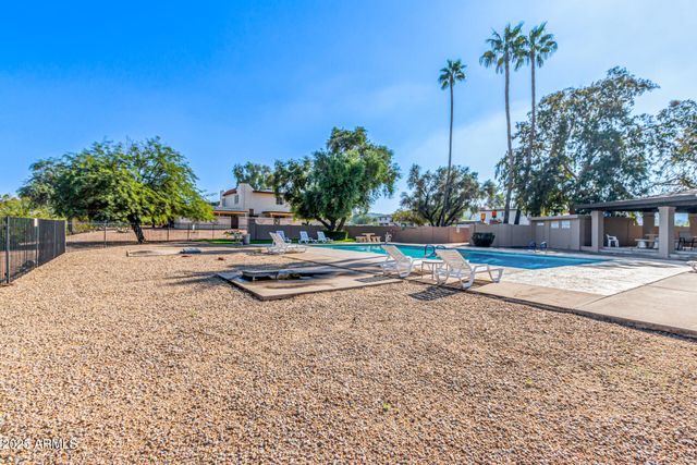 821 E JOAN D ARC Avenue, Phoenix, AZ 85022