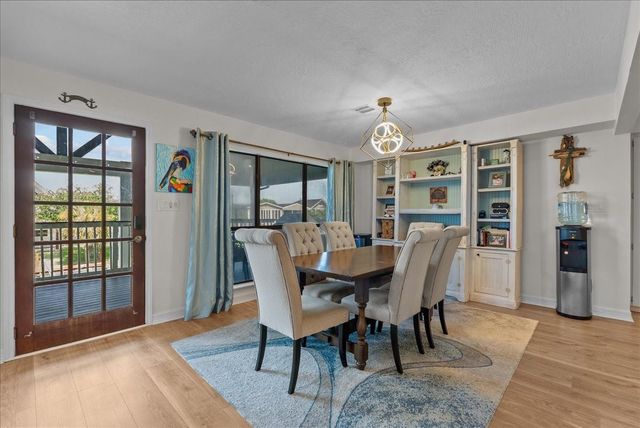 23 Harbor Lane, Kemah, TX 77565