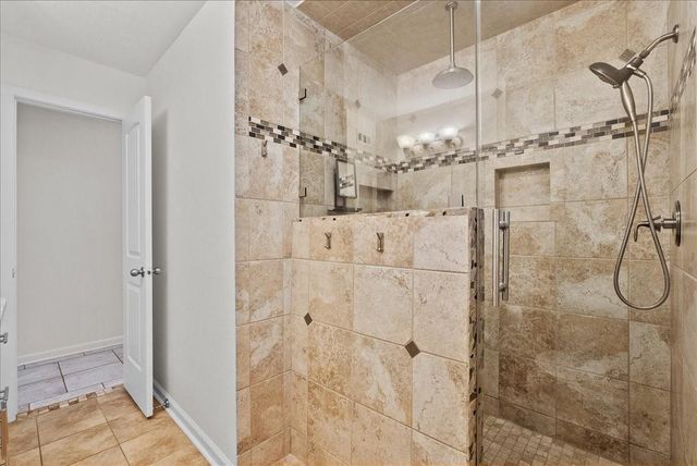 23 Harbor Lane, Kemah, TX 77565