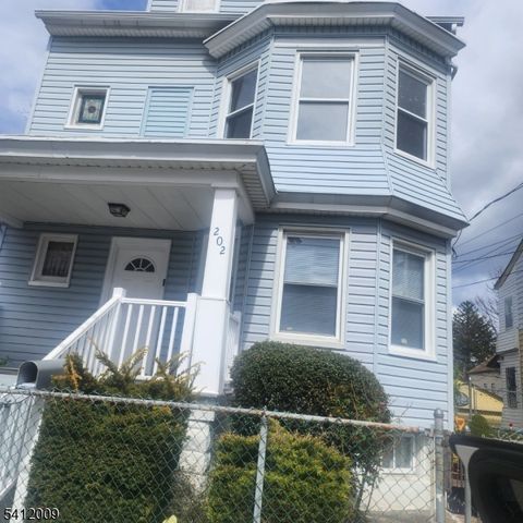 202 Marion St, Paterson City, NJ 07522