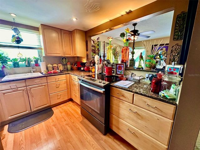 2000 WORLD PARKWAY BOULEVARD 25, Clearwater, FL 33763