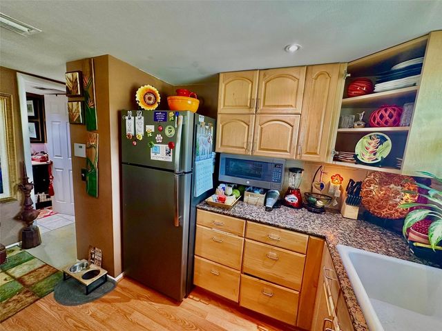 2000 WORLD PARKWAY BOULEVARD 25, Clearwater, FL 33763