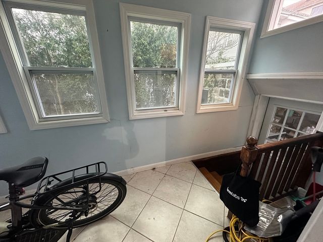 139 Langdon Ave 1, Watertown, MA 02472
