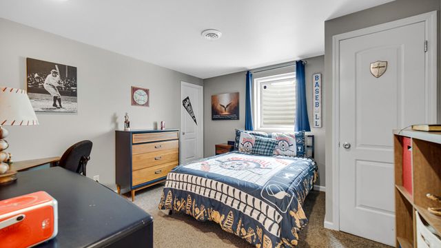1168 Kinner Drive, Chesterton, IN 46304