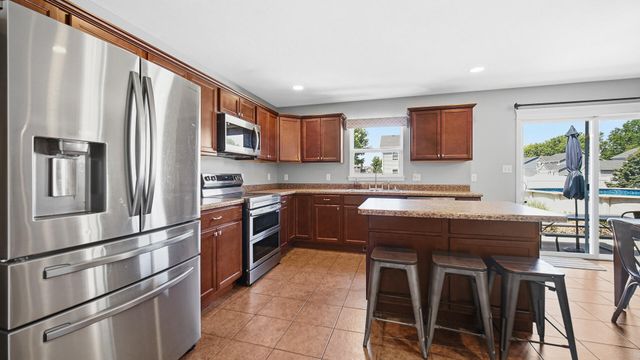 1168 Kinner Drive, Chesterton, IN 46304