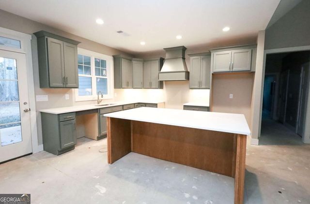 38 Puckett Station Drive 9, Moreland, GA 30259