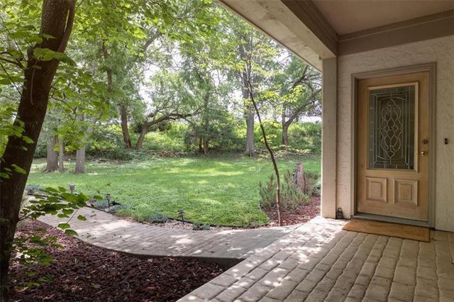 1825 Castle Pine Court, Lawrence, KS 66047