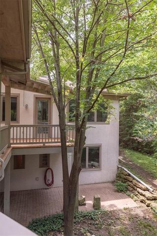 1825 Castle Pine Court, Lawrence, KS 66047