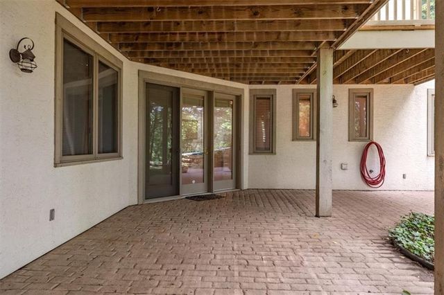 1825 Castle Pine Court, Lawrence, KS 66047