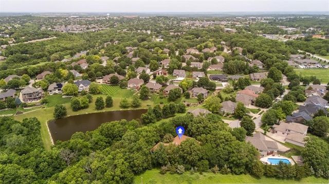 1825 Castle Pine Court, Lawrence, KS 66047