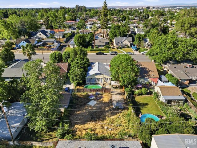 2001 Bank Street, Bakersfield, CA 93304