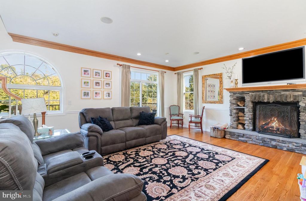 5106 ERBS BRIDGE RD, Mechanicsburg, PA 17050