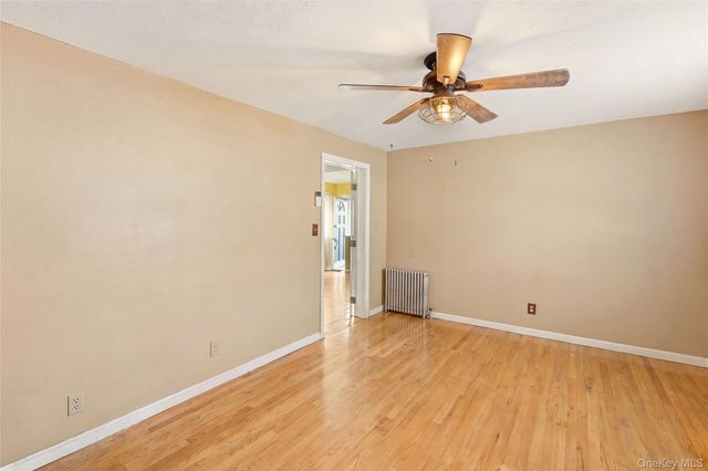 19 Catherine Avenue, Franklin Square, NY 11010