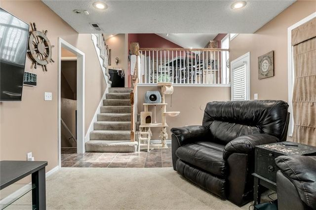 907 SPRUCE Drive, Greenwood, MO 64034