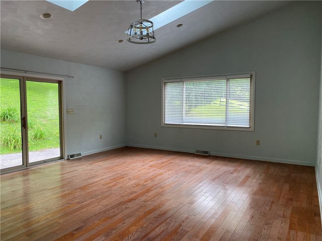 120 Alter Rd., Allegheny Twp, PA 15068