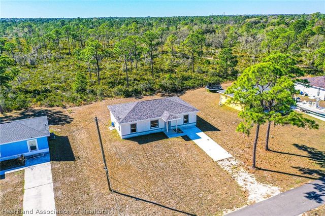 1407 Bittersweet Street, Lake Placid, FL 33852