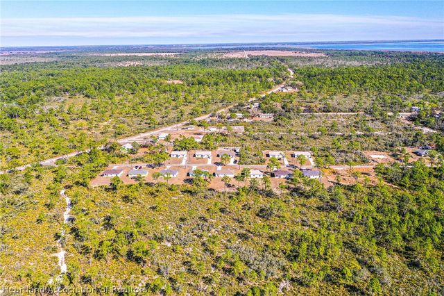 1407 Bittersweet Street, Lake Placid, FL 33852