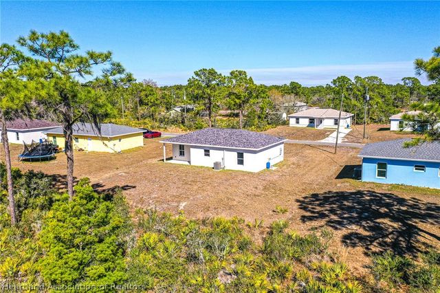 1407 Bittersweet Street, Lake Placid, FL 33852