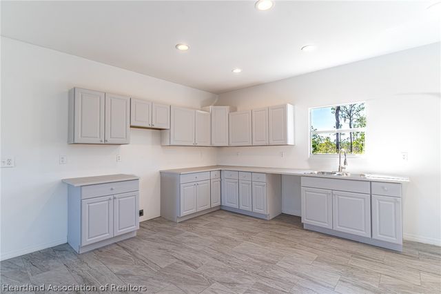 1407 Bittersweet Street, Lake Placid, FL 33852