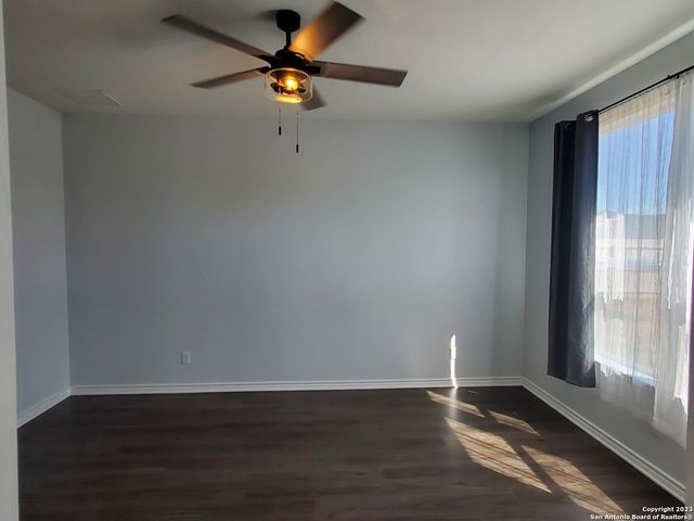 305 DAKOTA CRK, New Braunfels, TX 78130