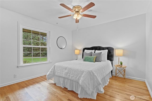 17920 SE Lake Holm Road, Auburn, WA 98092